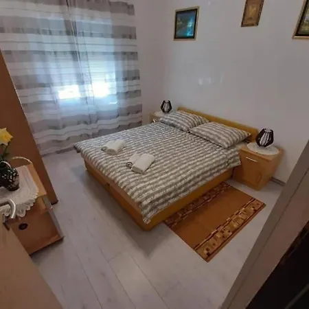 With Parking Space Valbandon, Fazana - 25203 Appartement